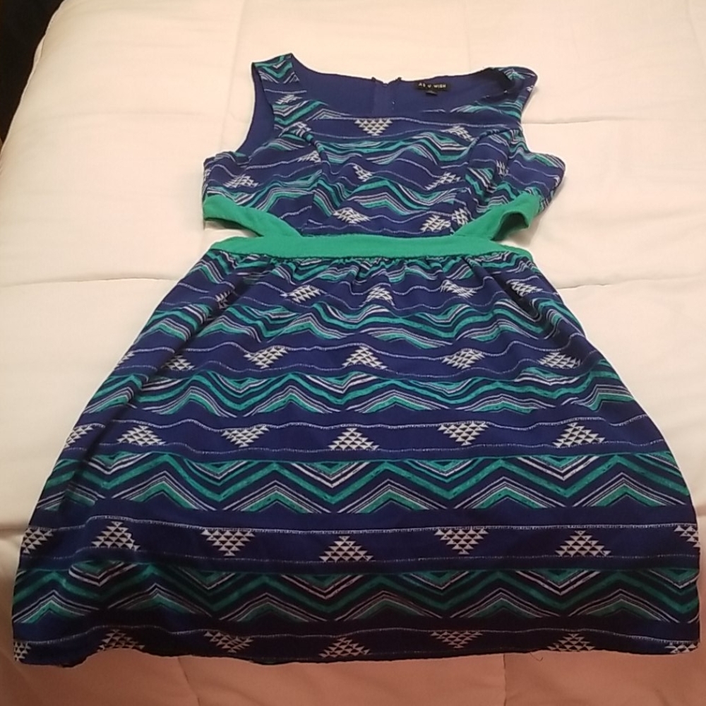 Gorgeous royal and teal dress